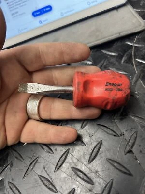 Snap-on SGD1 Stubby Flat Screwdriver USA Red Handle - Image 1 of 4