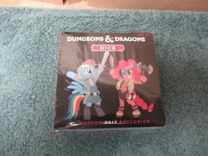 Dungeons & Dragons & My Little Pony DICE SET Hascon 2017 Sealed! - Picture 1 of 2