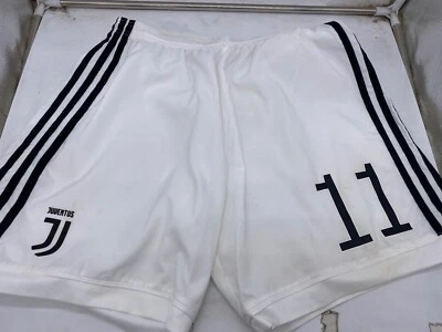 PANTALONCINI JUVENTUS FC MATCH WORN INDOSSATI NON LAVATI - NUMERO 11 D. COSTA - Immagine 1 di 4