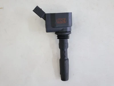 Cilindro della bobina di accensione 3 Skoda OCTAVIA 3 5E 1.4 103 kW 140 HP 90444 - Image 1 of 3