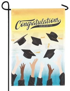 Congratulations Graduates Decorative Garden Flag - Picture 1 of 1