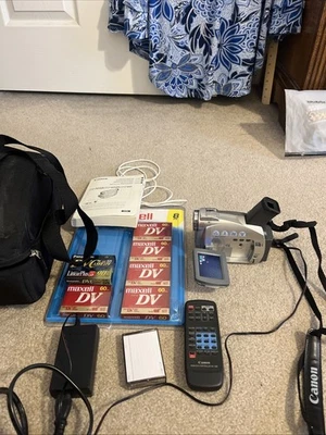 Canon ZR60 MiniDV Digital Camcorder Night Mode 360x Zoom 5New Tapes, Remote, Bag - Image 1 of 4