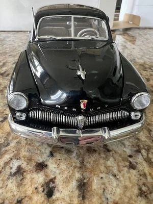 The Danbury Mint 1949 Mercury Club Coupe Black 1:24 Scale Diecast - Image 1 of 4