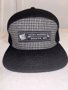 Bent Paddle Brewing Co. Cappello Baseball Lana Nuovo Senza Etichette Nero Birra Duluth MN - Foto 1 di 5