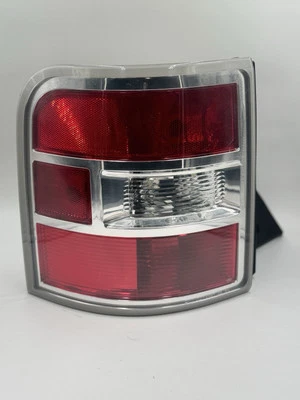 2009-2011 Ford Flex Left Driver Tail Light Halogen OEM TESTED/VIN - Image 1 of 4