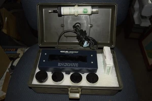 Sirchie Fingerprint Field Kit mit UV-Licht **LESEN** - Bild 1 von 8