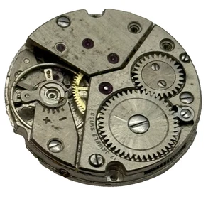 23.7mm Mens Peseux 320 Manual Wind 17 Jewels Watch Movement PARTS REPAIR SPARES - Picture 1 of 12