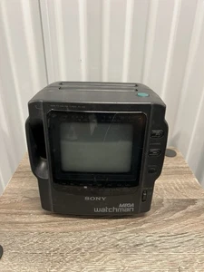Untested Vintage Sony Mega Watchman FD-525 4.5" CRT Black & White TV AM/FM Radio - Picture 1 of 8