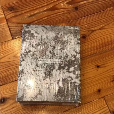 G-DRAGON 2013 G-DRAGON WORLD TOUR ONE OF A KIND in SEOUL CD DVD  Foto 1 de 4