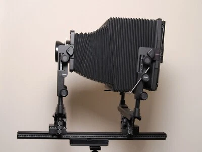 CAMBO LEGEND 8X10 VIEW CAMERA - Image 1 of 4
