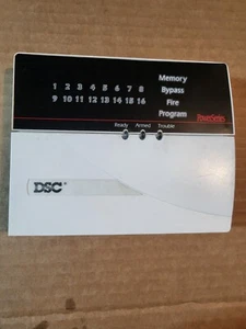 DSC Power Series 832 PC5516Z 16 Zone LED Security Alarm Keypad. - Picture 1 of 3