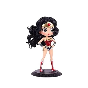 Wonder Woman Action Figure - Special Edition Collectible for Car Dashboard - Picture 1 of 3