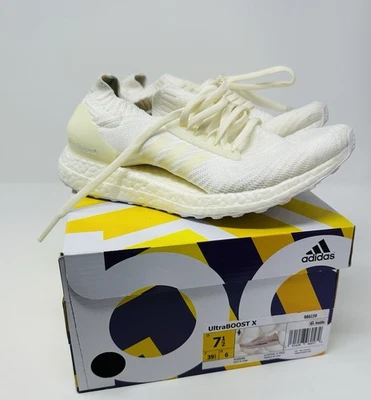 Tênis de corrida Adidas Ultraboost X Nondye feminino tamanho 7.5 branco - mal usado - Imagem 1 de 4