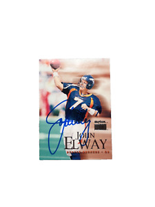 John Elway AUTOGRAPHED 1999 Skybox  Fleer Card #59 Denver Broncos