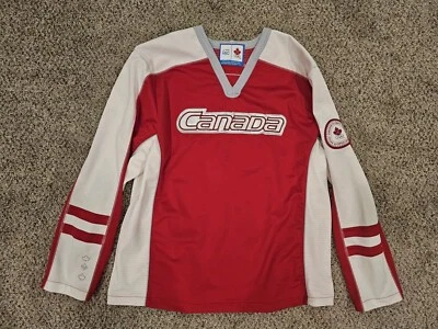 2010 Vancouver Olympics Team Canada HBC Official Jersey Size L - Image 1 of 4