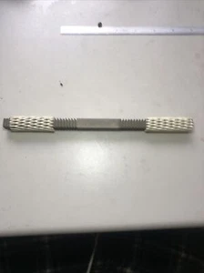 Nu-Trix Thread File No 2 9-32 TPI - Picture 1 of 4