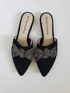 Soft Surroundings Rhinestone Embellished Bow Pointed Toe Flat Mules Size 8 - Picture 1 of 7