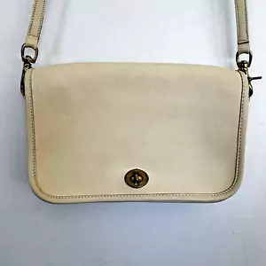 Coach Bone Ivory Swagger Tasche Neuzustand! Crossbody Clutch Vintage 80er Jahre selten - Bild 1 von 7
