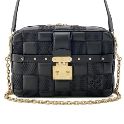 Bolso de Hombro Louis Vuitton Damier Cuero Acolchado Troca MM M59114 LOUIS VUITTON  Foto 1 de 4