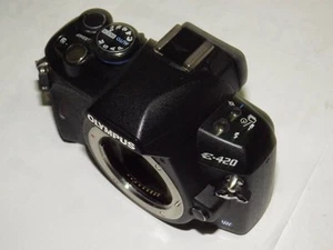 Olympus Digital Single Lens E-420 Gehäuse ohne Betrieb bestätigt... - Bild 1 von 9