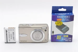 📹[ EXC+5] FUJIFILM FinePix F30 Gold  Compact Digital Camera  From JAPAN - Picture 1 of 9