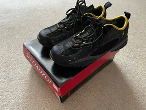 SPECIALIZED Rock Hopper Charcoal/Yellow Size 7 Men Women Cyclling MTB Shoes - Picture 1 of 8