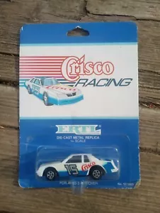 Auto da corsa NASCAR ERTL Crisco #15 scala 1:64 pressofusa 1998 NUOVA - Foto 1 di 4