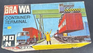 BRAWA HO 1162 Container Terminal Complete With Instructions and Sea Containers - Picture 1 of 17