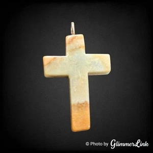 Colgante Cruz Piedra Tallada en Beige Verde y Marrón - Imagen 1 de 5