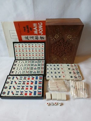 Max Robertson Mahjong Set Wooden Box 148 Bamboo Back Tile Mah jong Jongg Vintage - Image 1 of 4