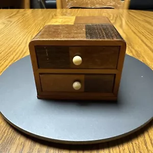 Cajonera miniatura con incrustaciones de marquetería japonesa MCM rara de colección - Imagen 1 de 9