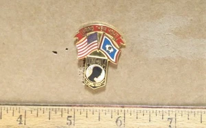 US Flag with Wyoming Flag POW*MIA Pin - Picture 1 of 3