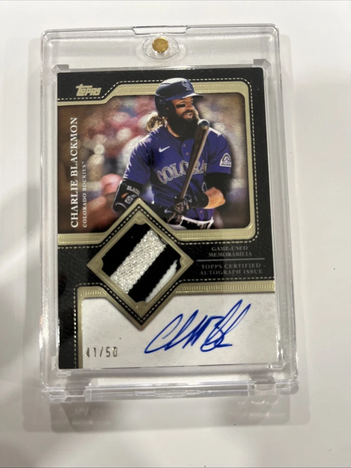 Serie de actualización Topps 2025 - Parches autógrafos insignia Topps Charlie Blackmon/50 Foto 1 de 2