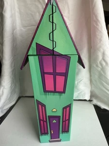 Invader Zim DVD Box Set Complete Series with Gir Figure in House Case - Picture 1 of 17