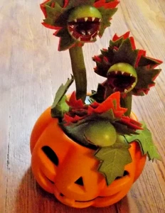 Animated Singing Dancing Venus Fly Trap Halloween Pumpkin Gemmy - Picture 1 of 2