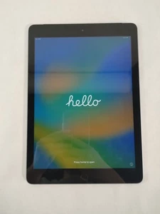 Apple iPad 5th Gen A1823 32 GB iOS 16.7.11 Space Gray Tablet - Picture 1 of 6