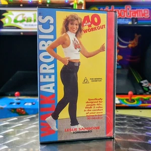 Walk Aerobics: 40 Plus Workout - Leslie Sansone Tommelleo 1988 VHS Video Tape - Bild 1 von 5