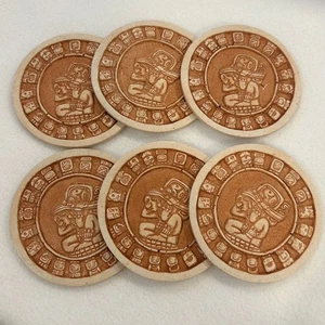 Calendario Maya Sottobicchieri Pietra Rotondo Terracotta Inciso Tribale Art Decò Set di 6 - Foto 1 di 14