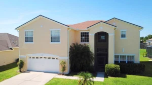 Stunning 6 Bed Luxury Villa Rental in Orlando, 20 mins to Disney - Picture 1 of 12
