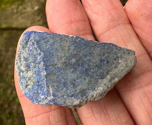 LAPIS LAZULI ROUGH RAW UNPOLISHED STONE 42mm x 24mm - ID CARD - Picture 1 of 5