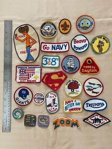 Giants, Zoom, Little Slugger, Go Navy, 'Beep Beep', Beaver Powered, Cosmos (pin) - Picture 1 of 5