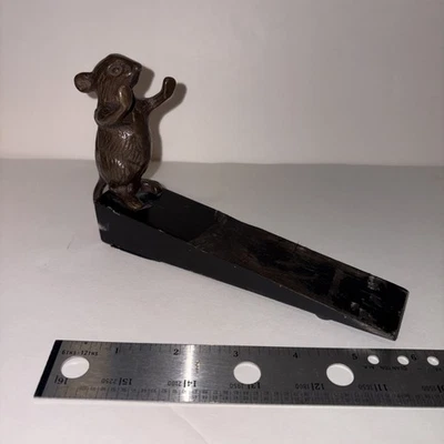 Tapón de tope de puerta de latón para ratón con cuña de madera negra de colección Foto 1 de 3