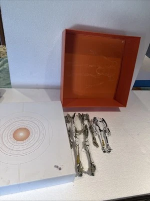 3A ThreeA Portal 2 P-Body 1/6 Figure Retail Version Not Complete - Image 1 of 4