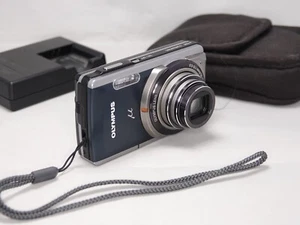 Olympus Digital Camera Mju 7020 12.0MP Blue - Great Condition - Picture 1 of 9