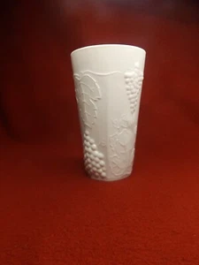 One Vintage MCM Milk Glass Tumblers Grape Design Drinking/Juice Glass/Tumbler - Picture 1 of 7