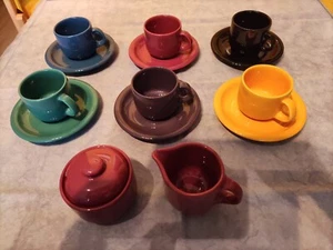 Waechtersbach 6 Kaffeetassen mit Untertassen in 6 Farben sowie Zuckerdose und Mi - Bild 1 von 3