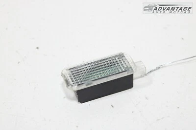 2012-2018 AUDI A6 C7 FRONT RIGHT PASSENGER SIDE SEAT COURTESY LIGHT LAMP OEM - Image 1 of 4