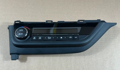 2014 - 2016 Toyota Corolla aquecedor CA controle climático de temperatura 75F832 fabricante de equipamento original - Imagem 1 de 4