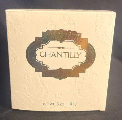Polvo de polvo Chantilly by Dana sellado en caja de colección 5 oz Foto 1 de 4