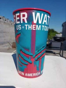 Roger Waters Plastic Cup Us + Them Latin America Tour 2018 Beer Cup Pink Floyd - Picture 1 of 4